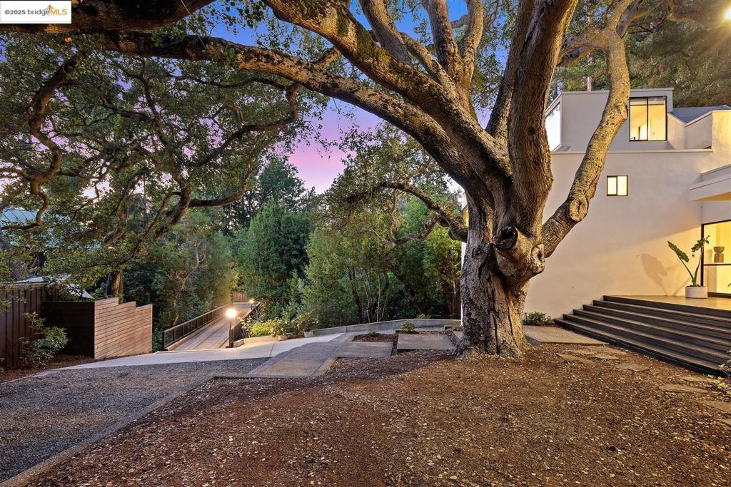 CLAREMONT - Residential