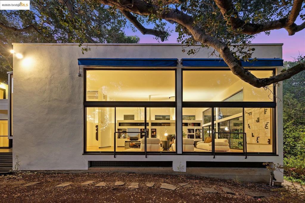 CLAREMONT - Residential