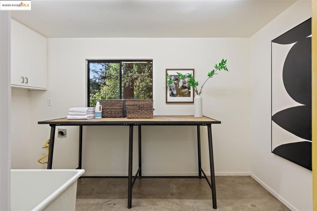 CLAREMONT - Residential