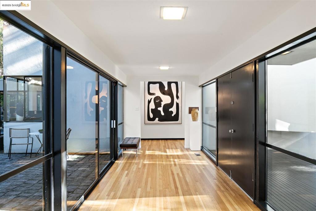 CLAREMONT - Residential