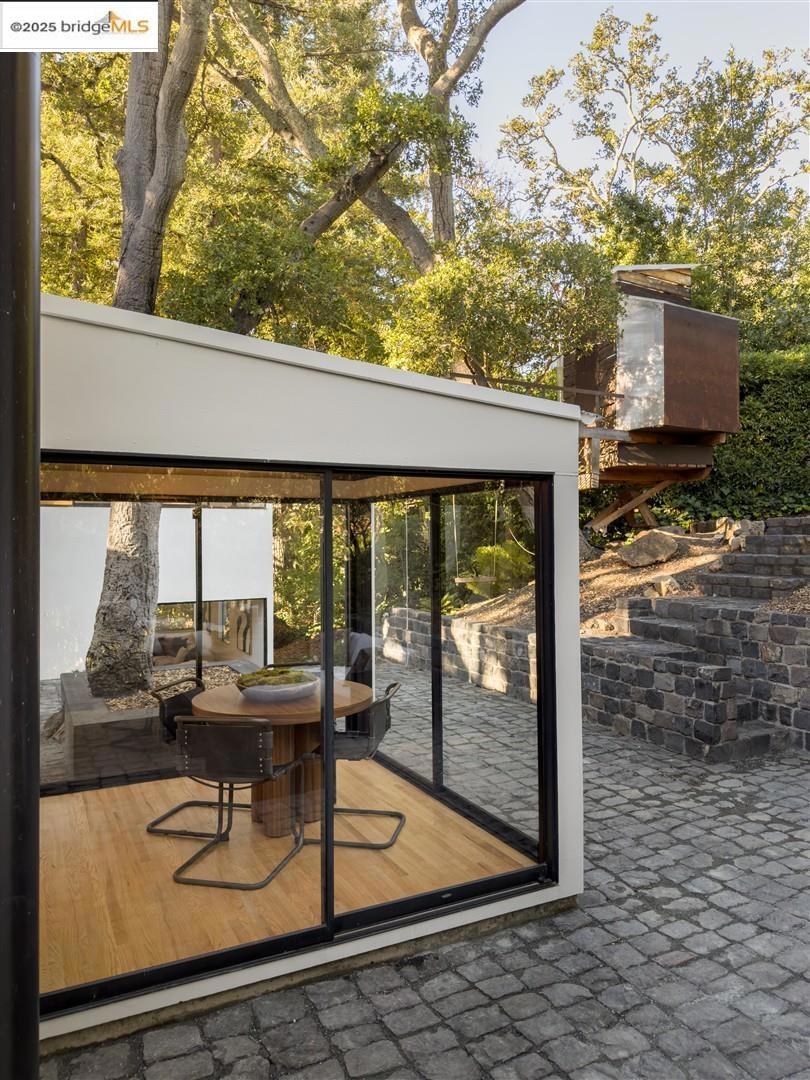 CLAREMONT - Residential