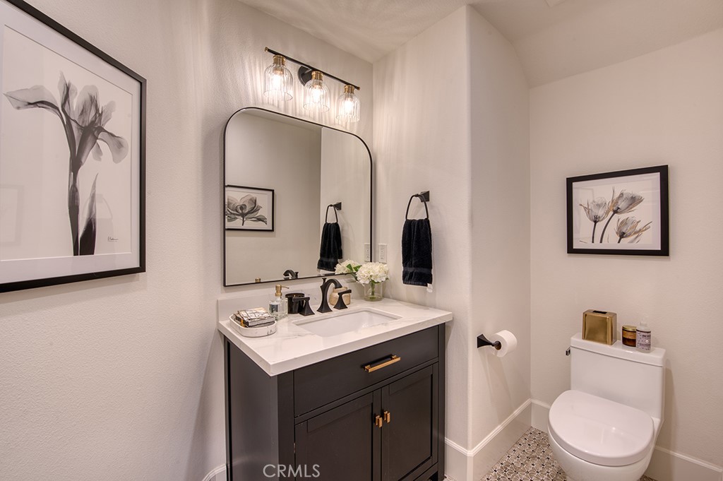 Trabuco Canyon, California, 92679, United States, 5 Bedrooms Bedrooms, ,5 BathroomsBathrooms,Residential,Active,2016408