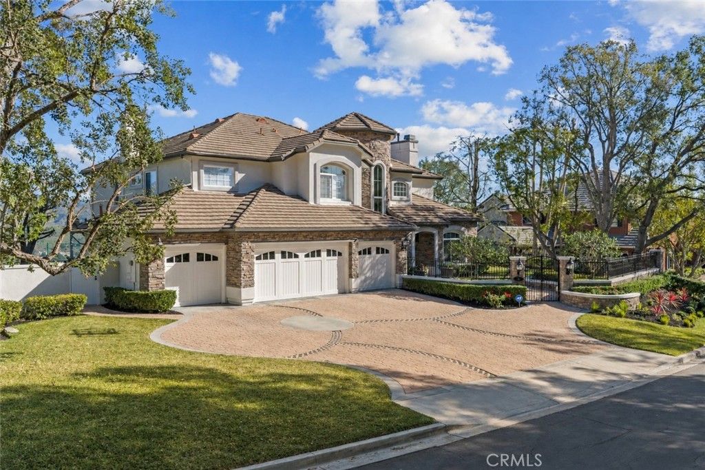 Photo of 6 Panorama, Coto de Caza, CA 92679 (MLS # OC26025884)