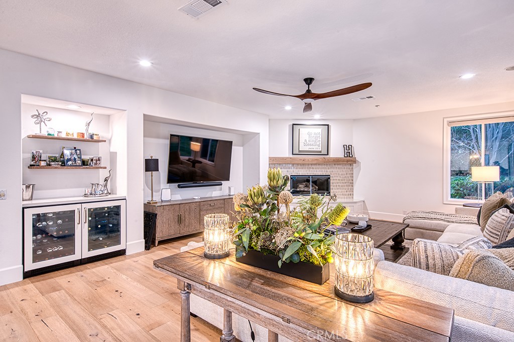 Trabuco Canyon, California, 92679, United States, 5 Bedrooms Bedrooms, ,5 BathroomsBathrooms,Residential,Active,2016408