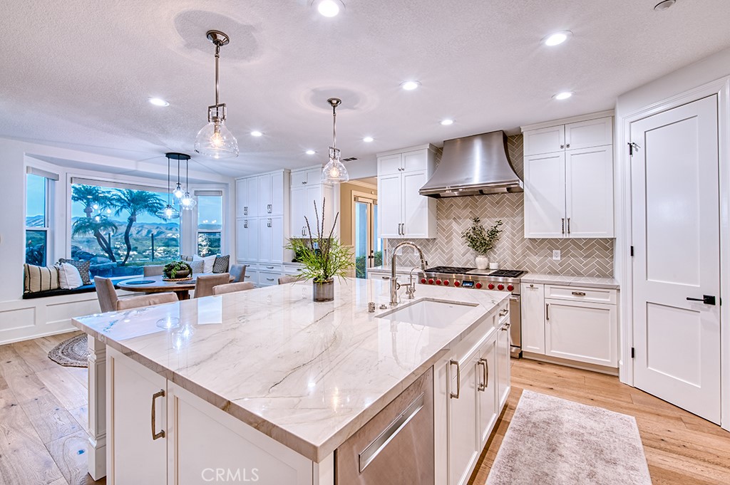 Trabuco Canyon, California, 92679, United States, 5 Bedrooms Bedrooms, ,5 BathroomsBathrooms,Residential,Active,2016408