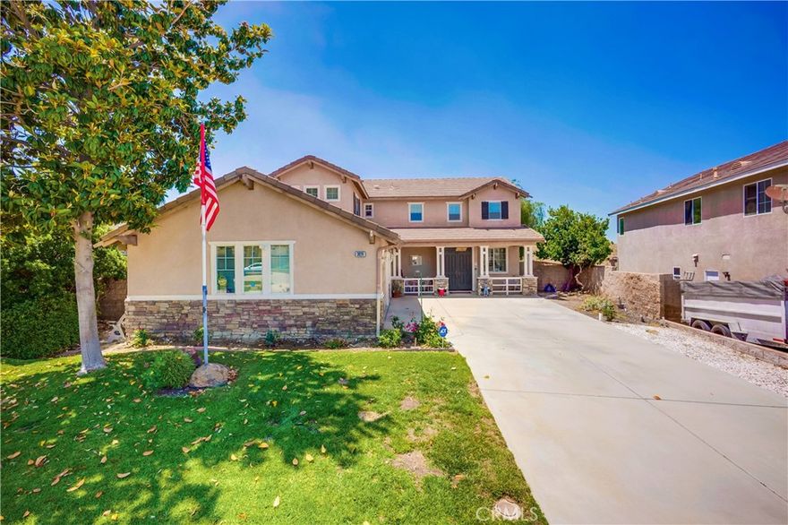 FANTASTIC 2 Story Home W/ DOWNSTAIRS FLEX ROOM, Spacious Loft and Outside Kitchen! Quiet and private with NO neighbors behind you! Why wait for months and months for new construction when you can call this amazing home yours in the next 21-30 days?! This home is well designed, does not have an HOA and is ready for a new owner! The open concept great room seamlessly integrates the kitchen, dining & living space! The dining area will accommodate a sizeable table for all of those gatherings w/ friends & family. The kitchen features an abundance of counter space, recessed lighting, an island and a large built in buffet. The living area is the perfect size and offers direct access to the backyard. The downstairs flex room is currently being utilized as a collectable room. It can easily be converted to a 5th bedroom, library or craft room! All 4 bedrooms can be found upstairs as well as a spacious loft which can also be converted into a 5th bedroom or a theater/game room . The primary bedroom is a great size and features a walk-in closet! The primary en-suite bath offers a soaking tub and walk-in shower. The backyard is a chefs dream; Perfect for those warm California Evenings. Your own fully equipped outside kitchen, which includes a BBQ, sink, beverage fridge and dishwasher. The backyard is the perfect combination of low maintenance while still offering space to grow all of your organic fruits & vegetables! Currently, there are citrus trees and a nice storage shed. The garage is huge! Its big enough to support two built in workshops, pool table and a mancave. With enough space to park all of your toys. The leased solar panels offer considerable savings on the power bill. The monthly lease payment is a sliding scale. Currently they are paying zero dollars per month. The most they have paid is $50. Looking for something fun to do? Go check out the Perris Auto Speedway, take a hot air balloon ride or shoot down to Temecula for some wine tasting! Perris's population has more than doubled since 2000. Come take a look at this home and discover why thousands of others have decided to call this great community home. Don't wait on this one. Its priced competitively and wont last​​‌​​​​‌​​‌‌​​‌​​​‌‌​​​‌​​‌‌​​​‌​‌​​​‌‌​ long!!!