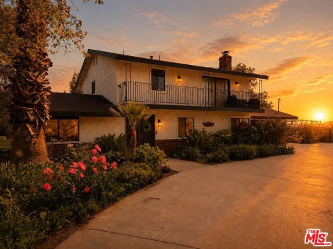 Photo of 31383 Overcrest Drive, Redlands, CA 92374 (MLS # 26862153)