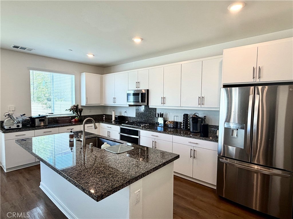 585 Bacon Ridge