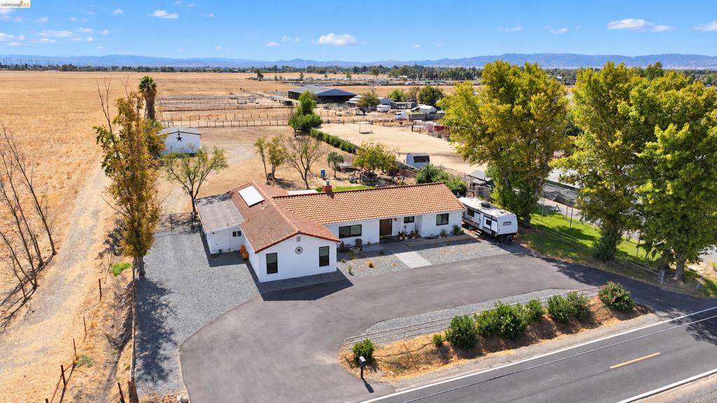 3343 Delta Rd
