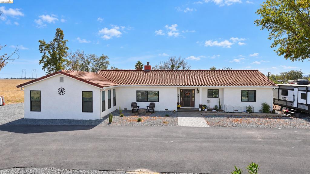 3343 Delta Rd