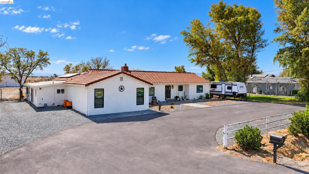 3343 Delta Rd