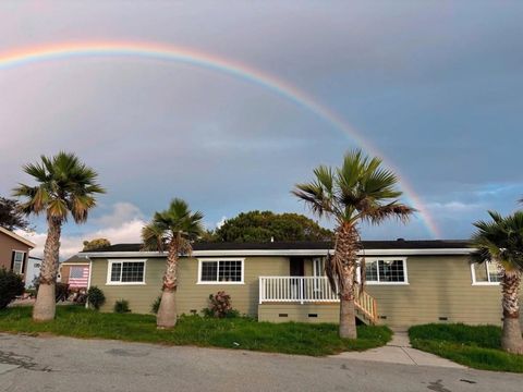 Photo of 800 Dolan Road, Moss Landing, CA 95039 (MLS # ML82026330) Photo of 800 Dolan Road, Moss Landing, CA 95039 (MLS # ML82026330)