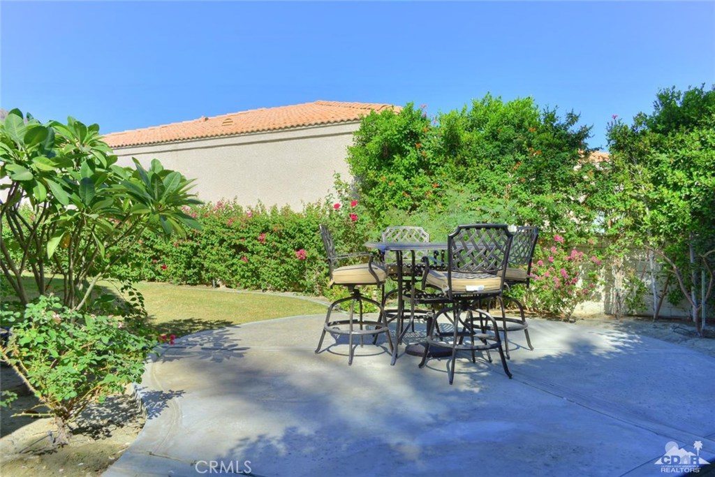 Laguna De La Paz - Residential