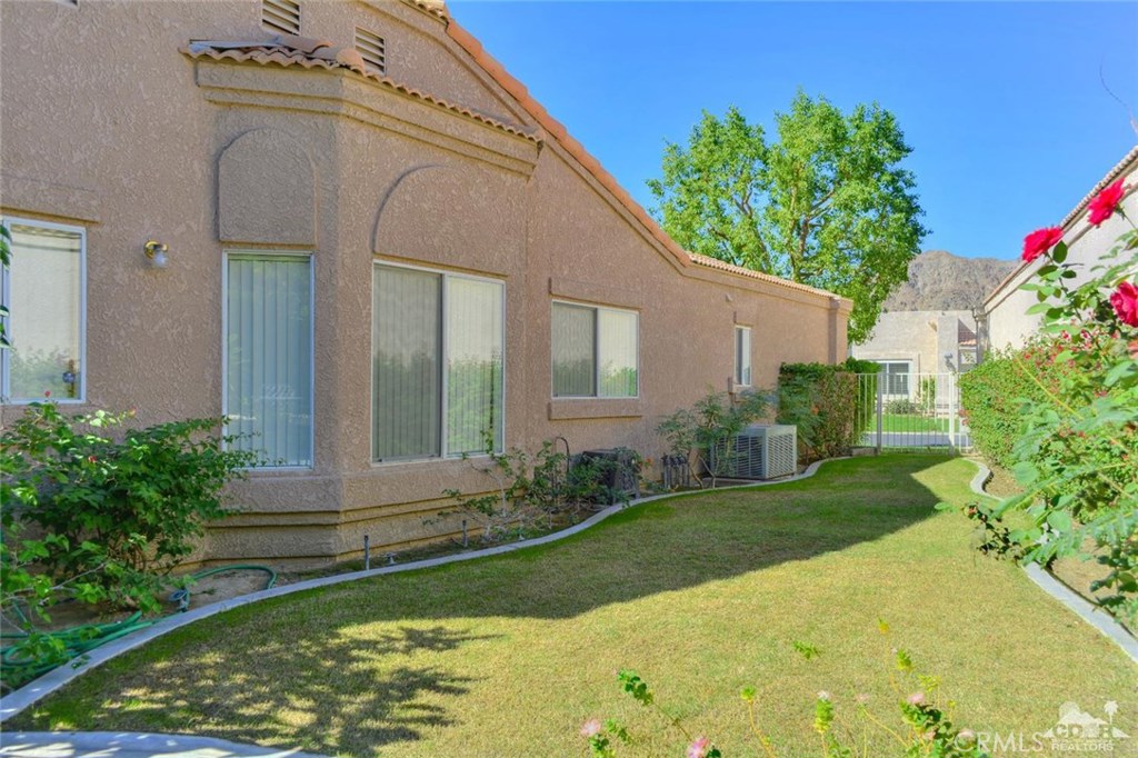 Laguna De La Paz - Residential