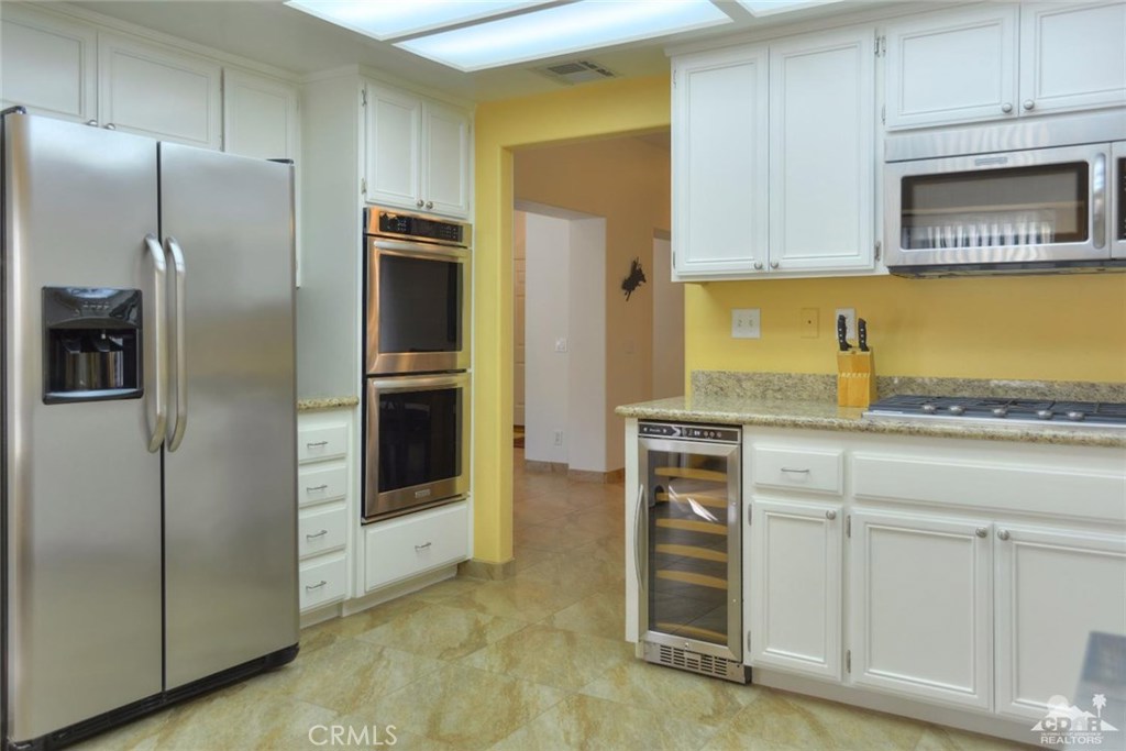 Laguna De La Paz - Residential