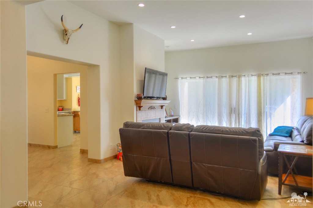 Laguna De La Paz - Residential