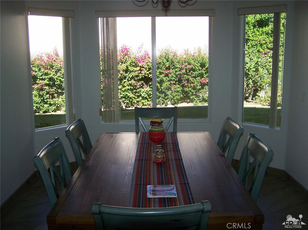 Laguna De La Paz - Residential