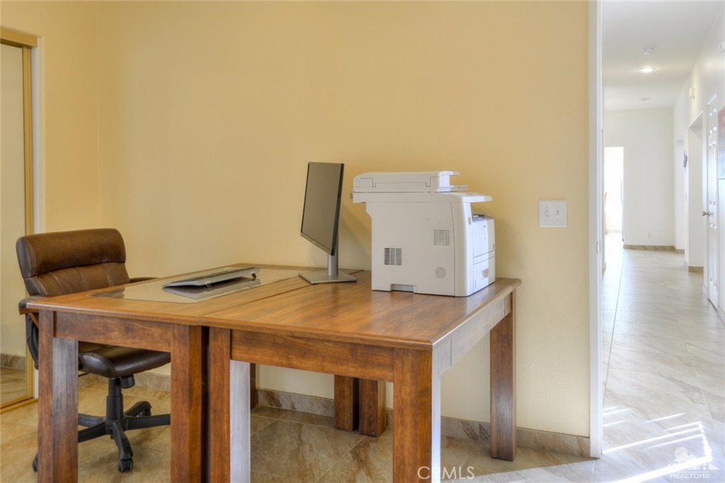 Laguna De La Paz - Residential