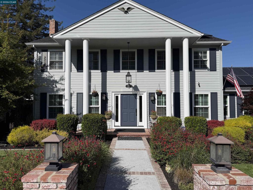 275 Deerfield Dr