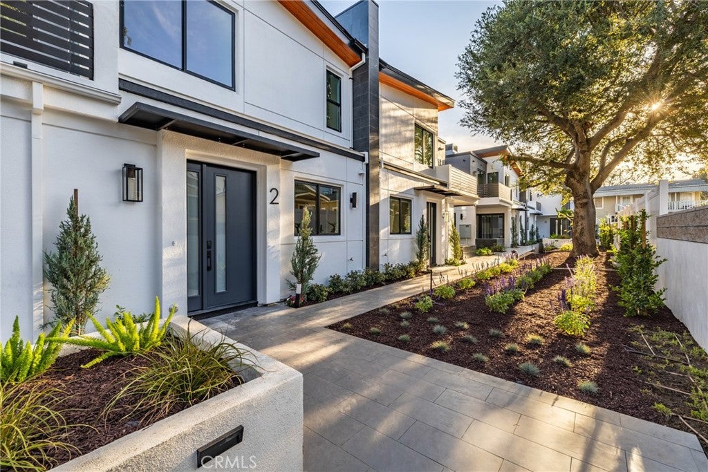 1649 N Lake Avenue 1, Pasadena CA 91104