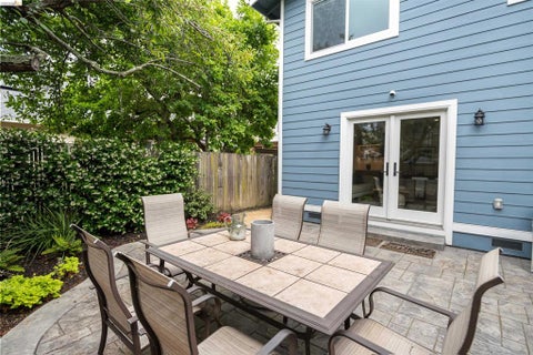 Tiny photo for 4029 Aliso AVE, Oakland, CA 94619 (MLS # 41136955)