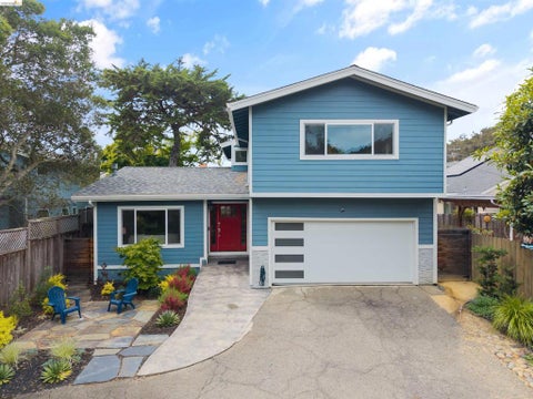 Tiny photo for 4029 Aliso AVE, Oakland, CA 94619 (MLS # 41136955)