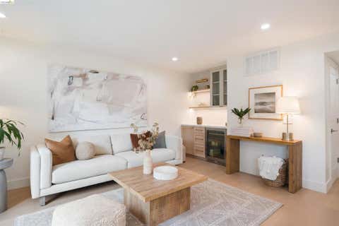 Tiny photo for 4029 Aliso AVE, Oakland, CA 94619 (MLS # 41136955)