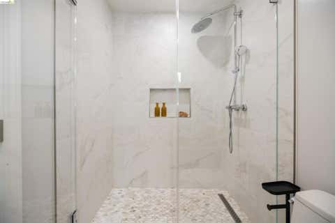 Tiny photo for 4029 Aliso AVE, Oakland, CA 94619 (MLS # 41136955)