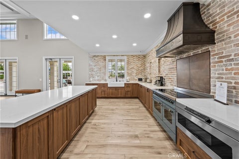 Tiny photo for 39263 Half Moon Circle, Murrieta, CA 92563 (MLS # SW26228538)