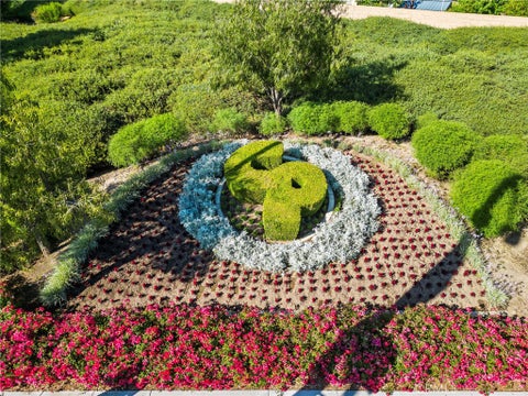 Tiny photo for 39263 Half Moon Circle, Murrieta, CA 92563 (MLS # SW26228538)