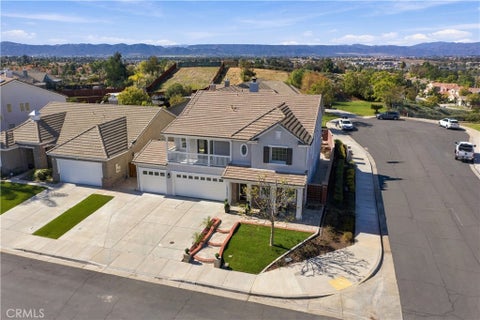 Tiny photo for 39263 Half Moon Circle, Murrieta, CA 92563 (MLS # SW26228538)