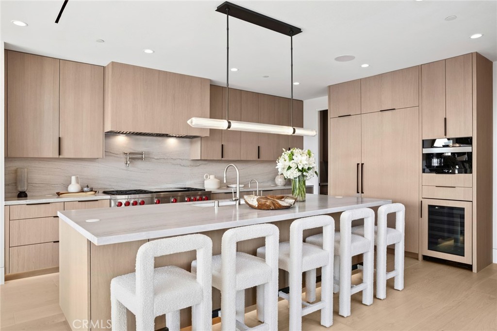 Corona del Mar South of PCH (CDMS) - Residential