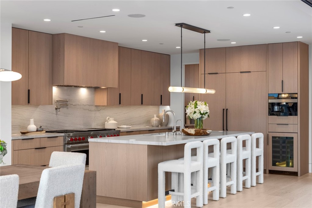 Corona del Mar South of PCH (CDMS) - Residential