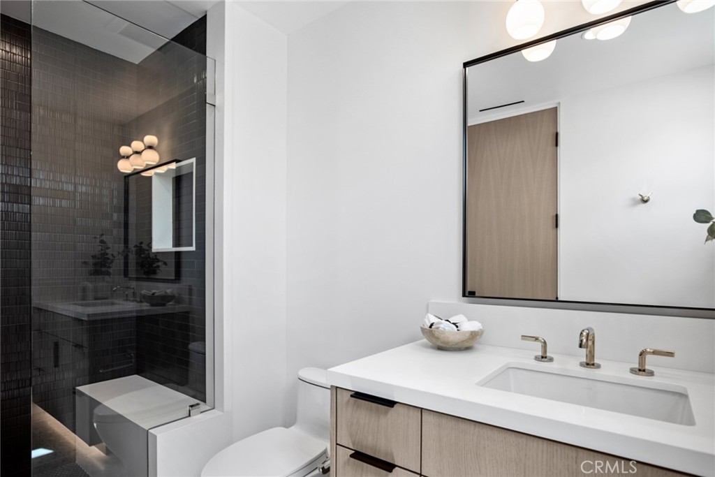 Corona del Mar South of PCH (CDMS) - Residential