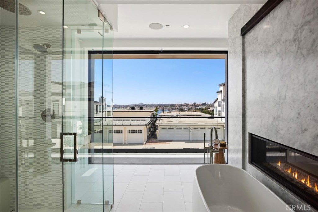 Corona del Mar South of PCH (CDMS) - Residential