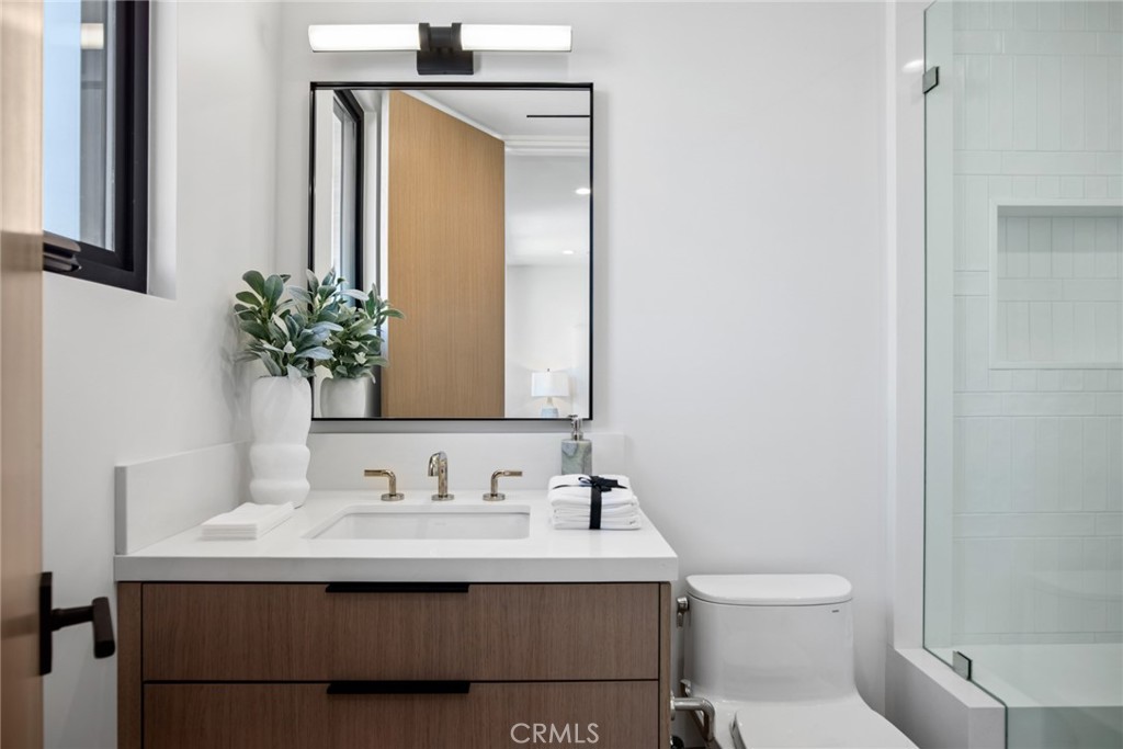 Corona del Mar South of PCH (CDMS) - Residential