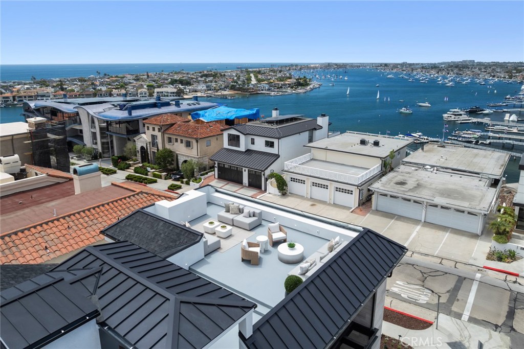 Corona del Mar South of PCH (CDMS) - Residential