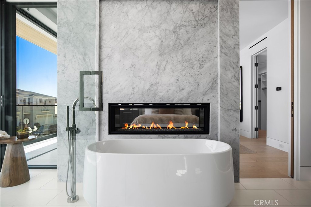 Corona del Mar South of PCH (CDMS) - Residential