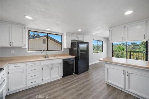 Tiny photo for 5675 Hermosilla Avenue Ave, Atascadero, CA 93422 (MLS # SC26110613)