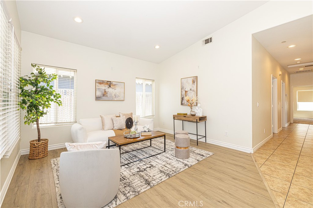 4158 Larchwood Place