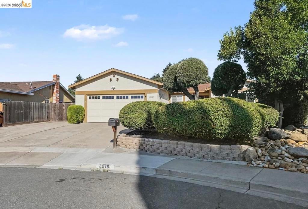 2216 Nido Court