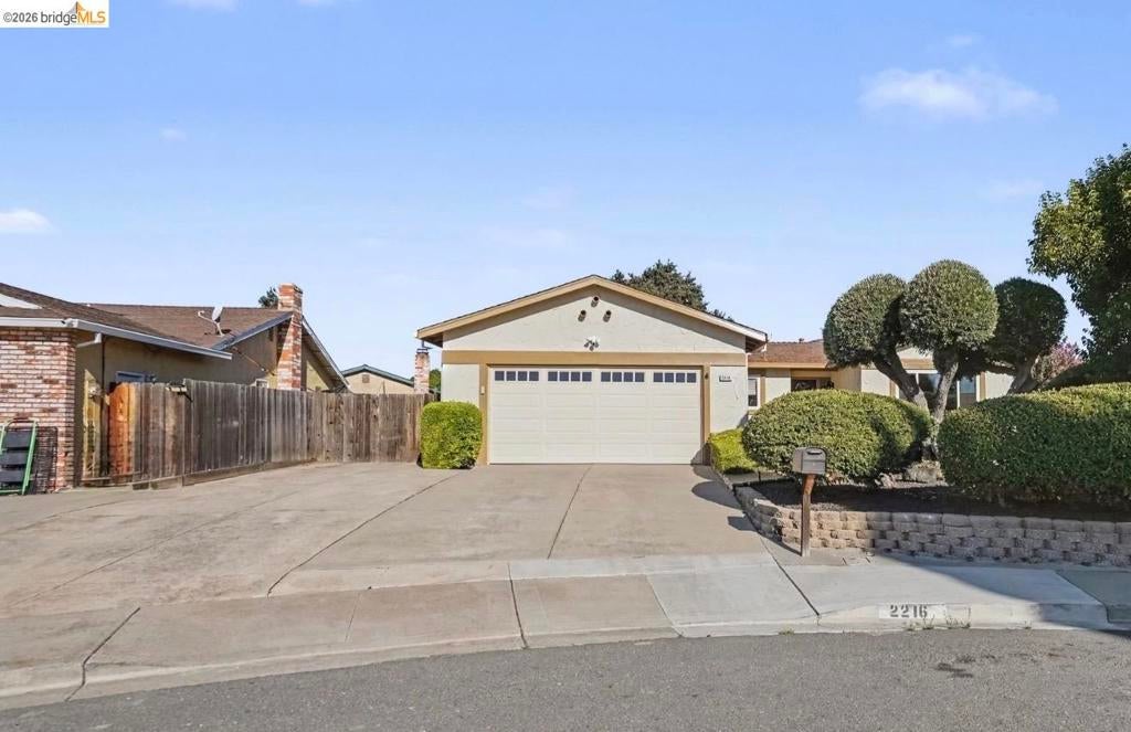 2216 Nido Court