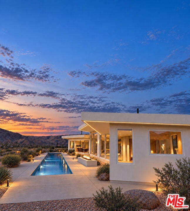 5195 Pioneertown Road