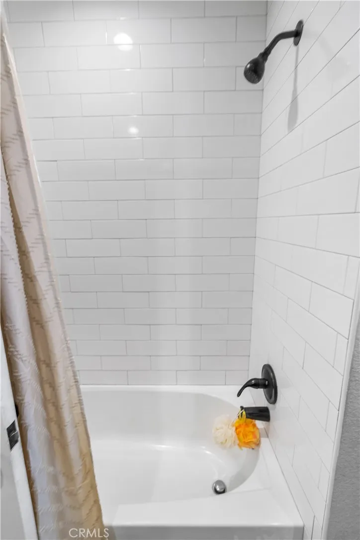 Atwater, California 95301, United States, 4 Bedrooms Bedrooms, ,2 BathroomsBathrooms,Residential,Active,162560