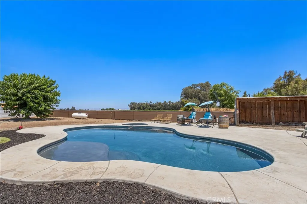 Atwater, California 95301, United States, 4 Bedrooms Bedrooms, ,2 BathroomsBathrooms,Residential,Active,162560