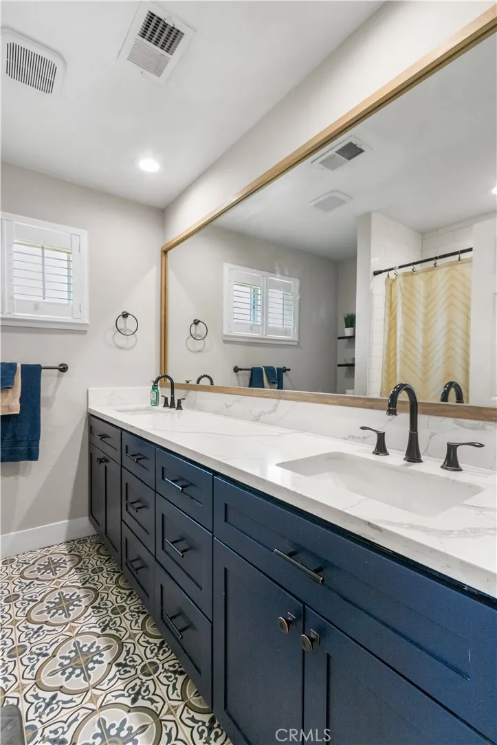 Atwater, California 95301, United States, 4 Bedrooms Bedrooms, ,2 BathroomsBathrooms,Residential,Active,162560