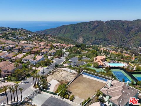 Tiny photo for 16895 Calle De Sarah, Pacific Palisades, CA 90272 (MLS # 26833643)