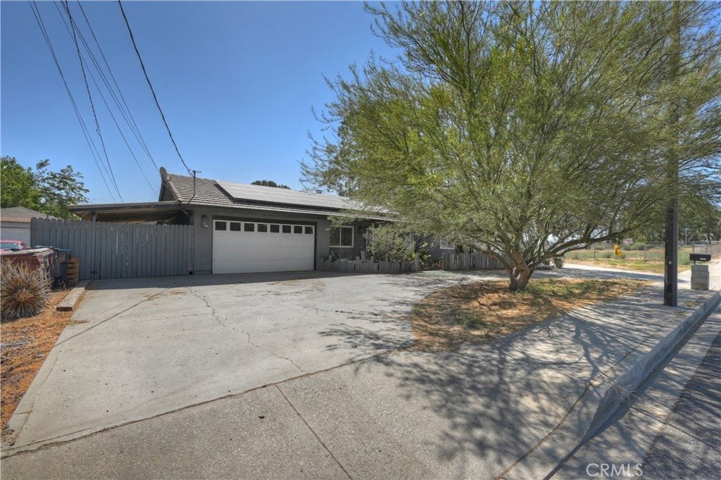 1320 Beaumont Avenue