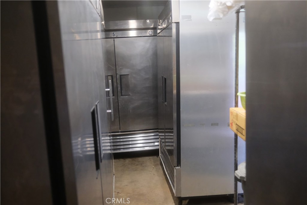 10337 San Fernando Road