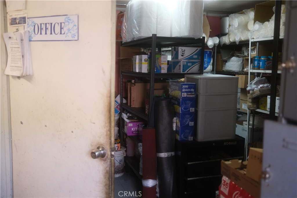 10337 San Fernando Road